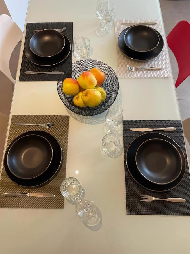 Api Tenna Apartments Glicine 1 Luaran gambar